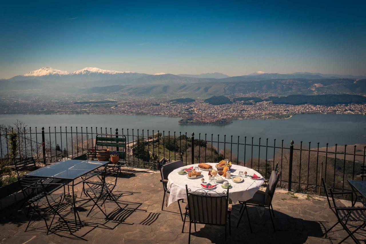 Horizon Hotel Ioannina Ngoại thất bức ảnh